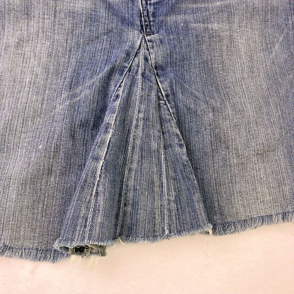 Y2K 7 for All Mankind Womens Jean Skirt Size 29 Button Fly Denim Pleated Raw Hem - Picture 6 of 16